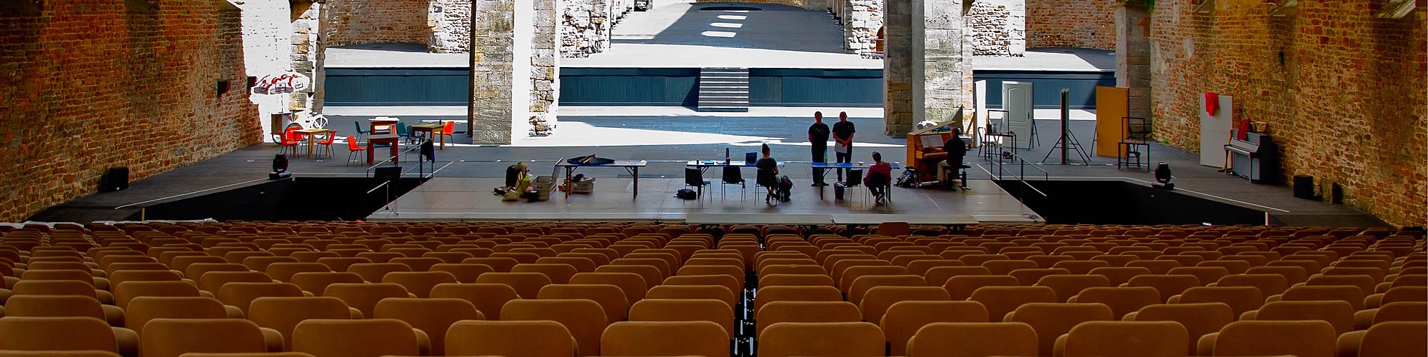 Buehne-IMG_5028-Bearbeitet